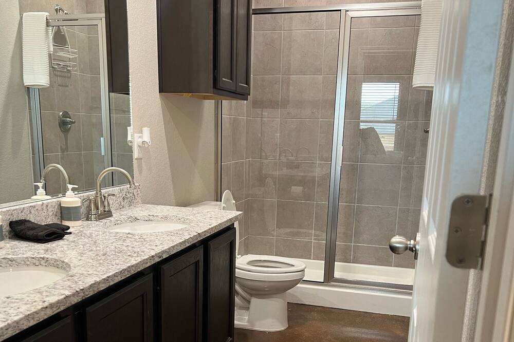 Photo of Bathroom in Seguin