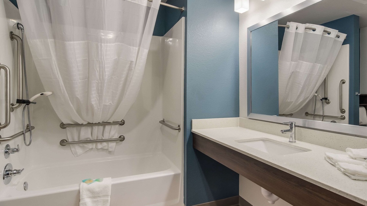 Photo of Bathroom in Broomfield