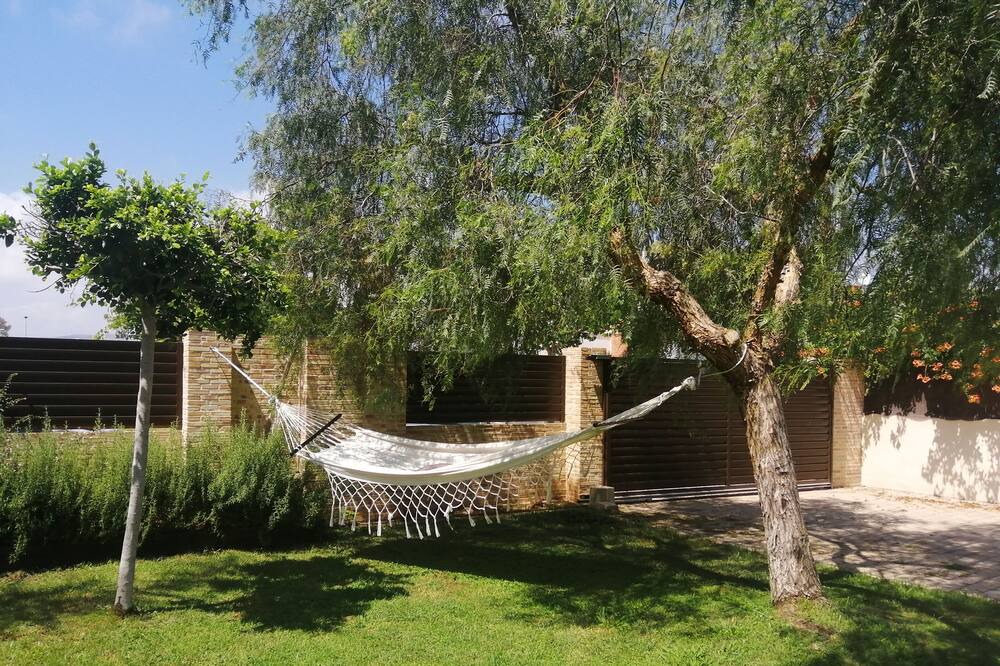 Photo of Outdoor in Almarda