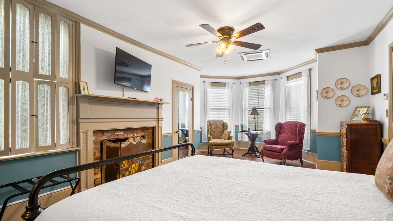 Photo of Bedroom in Milledgeville