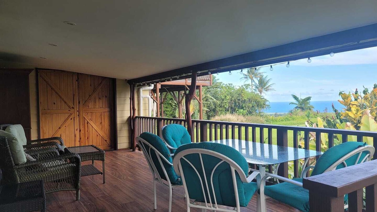 Photo of Outdoor in Leilani Estates