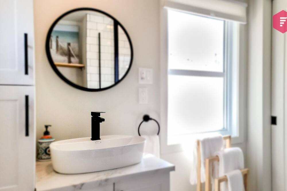 Photo of Bedroom in Magog