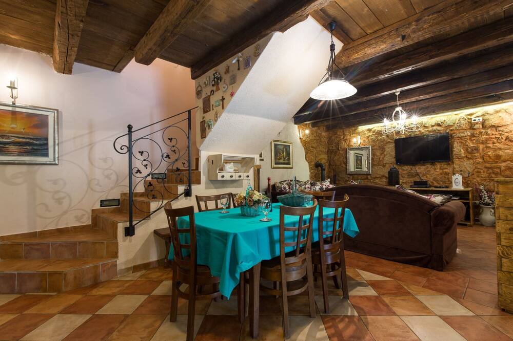 Photo of Livingroom in Rasopasno