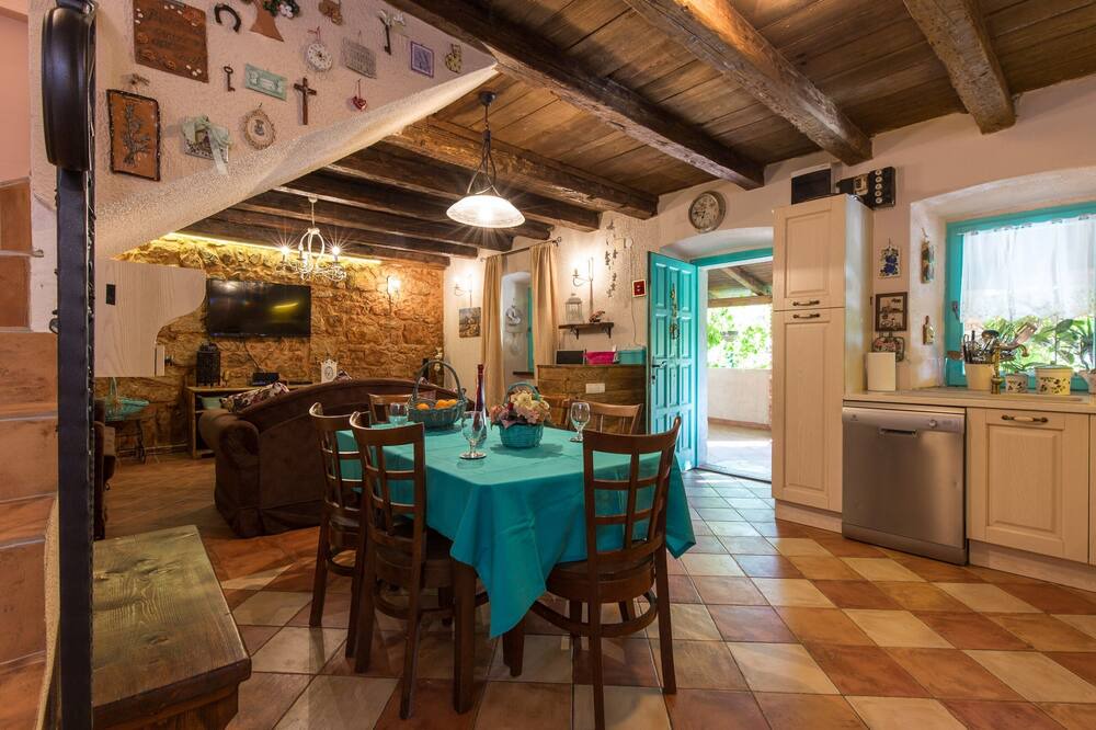 Photo of Livingroom in Rasopasno