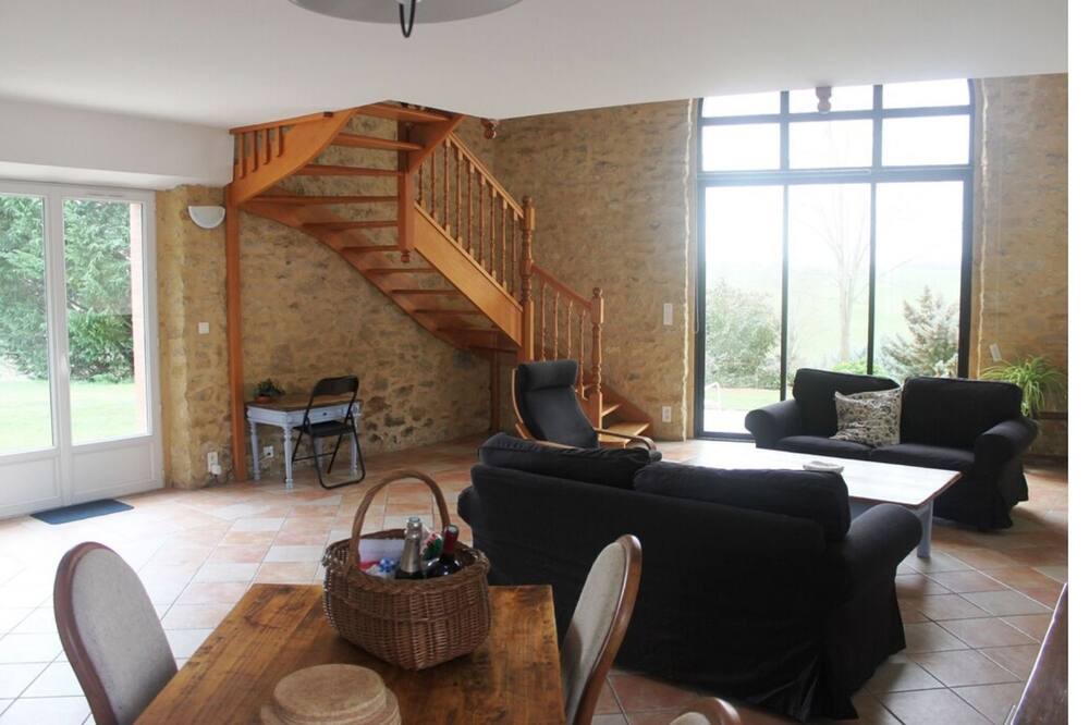 Photo of Livingroom in Pech-Luna