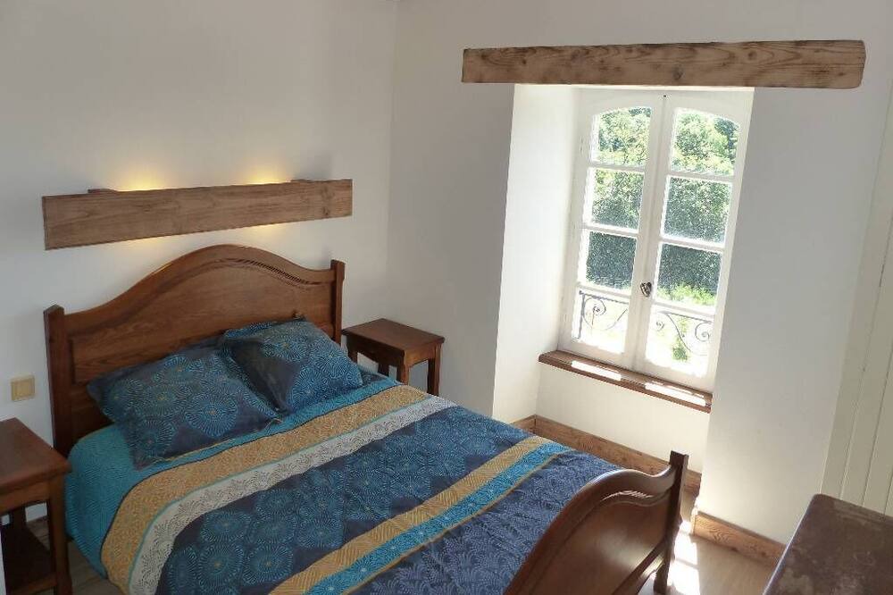 Photo of Bedroom in Laguiole