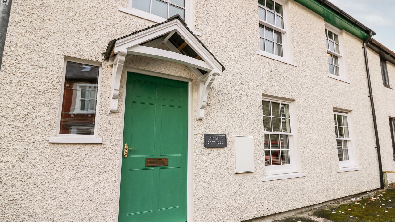 Photo of Others in Howey