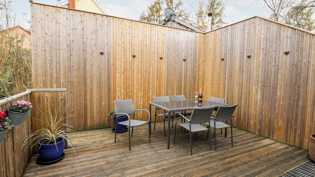 Photo of Others in Howey