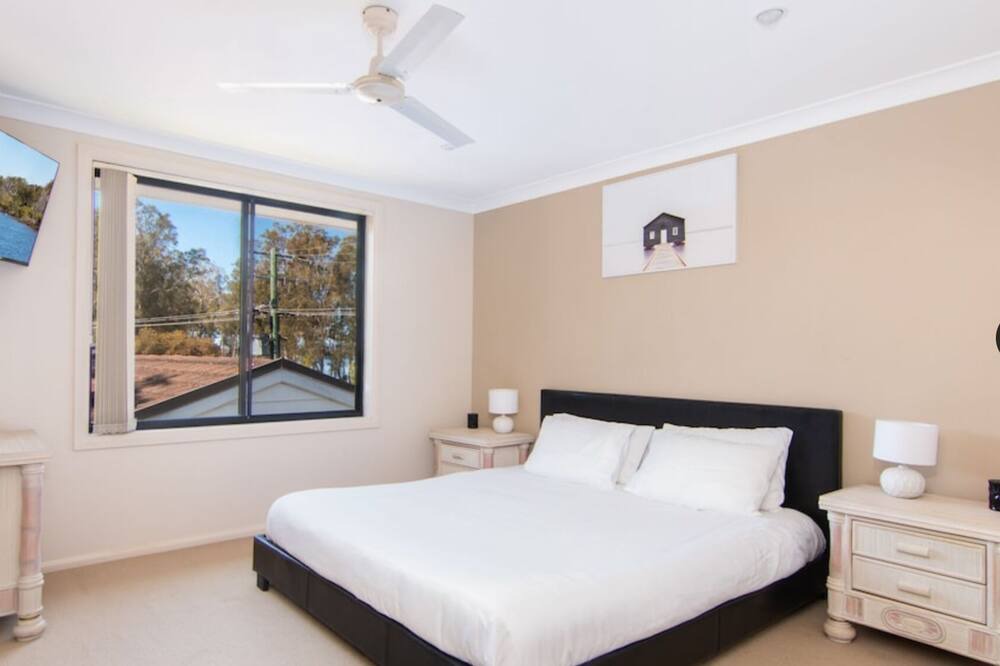 Photo of Bedroom in Forster