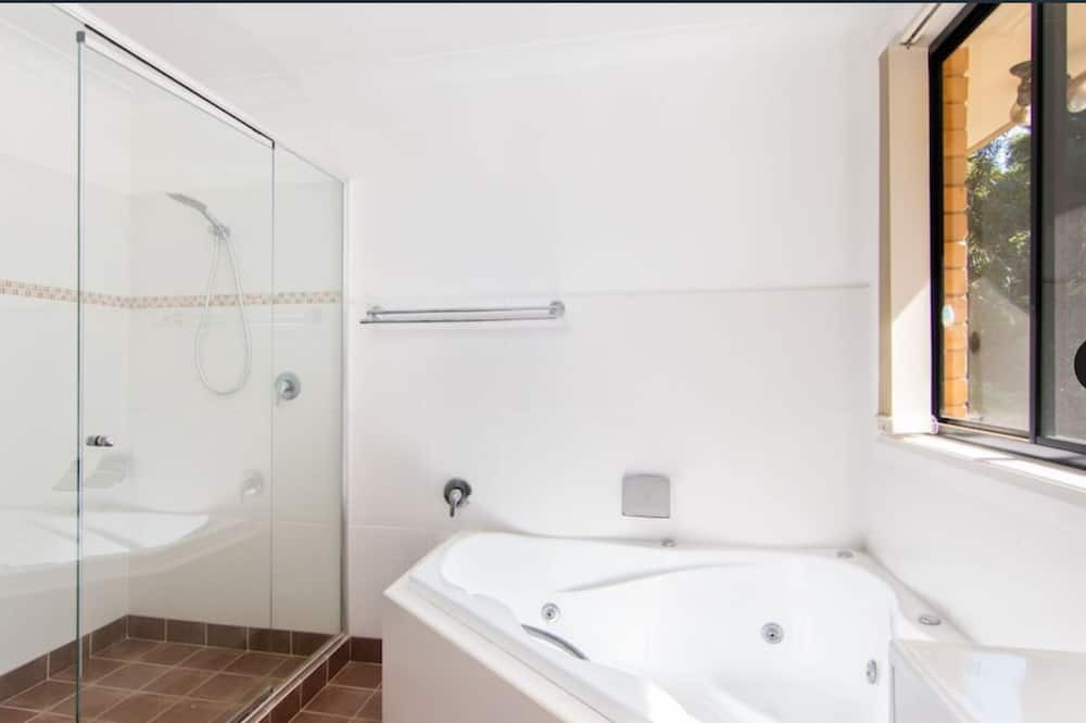 Photo of Bathroom in Forster