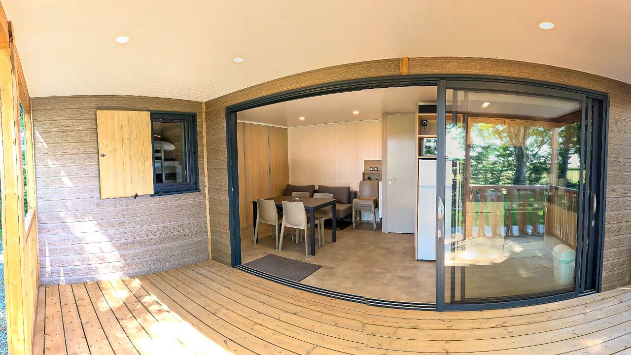 Photo of Others in Les Martys