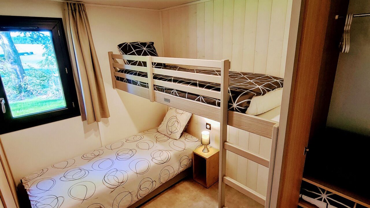 Photo of Others in Les Martys