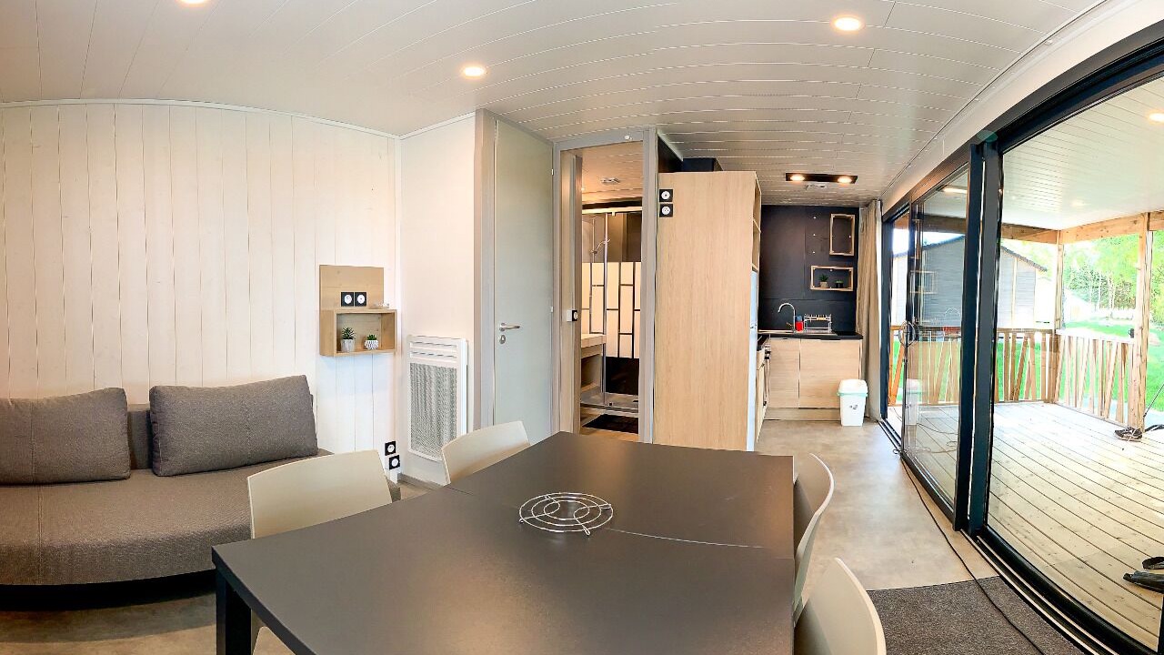 Photo of Others in Les Martys