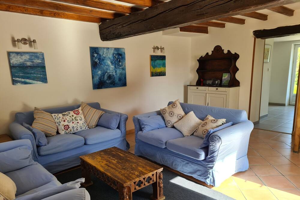 Photo of Livingroom in Pech-Luna