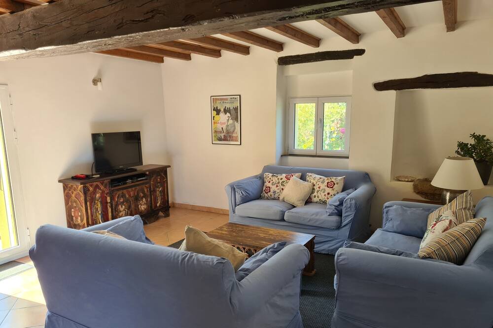 Photo of Livingroom in Pech-Luna