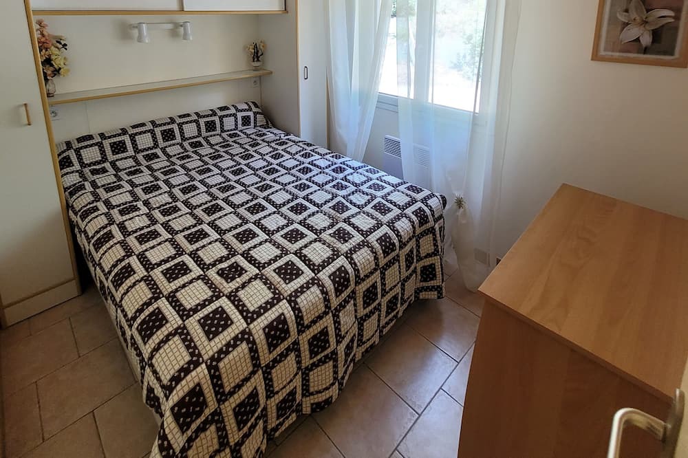 Photo of Others in Castelnau-de-Montmiral