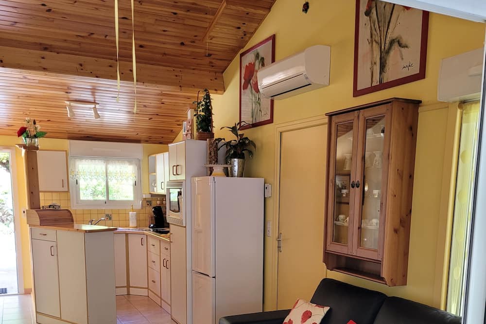 Photo of Livingroom in Castelnau-de-Montmiral