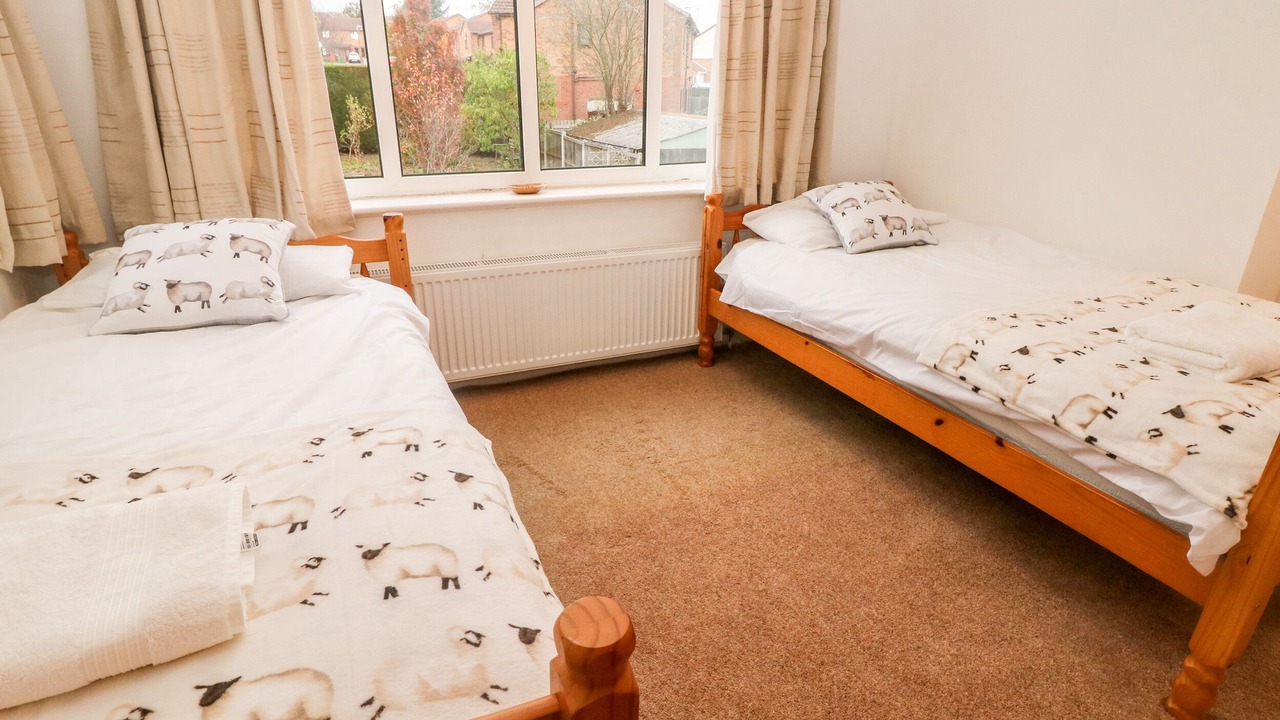 Photo of Others in Swanwick