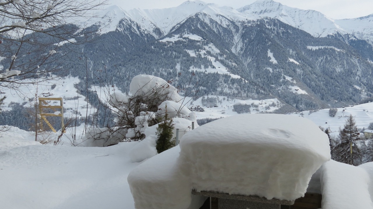 Photo of Outdoor in Degen