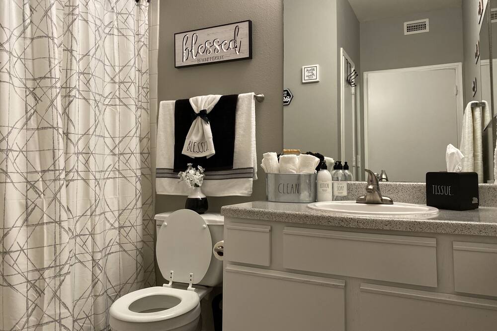 Photo of Bathroom in Texas City