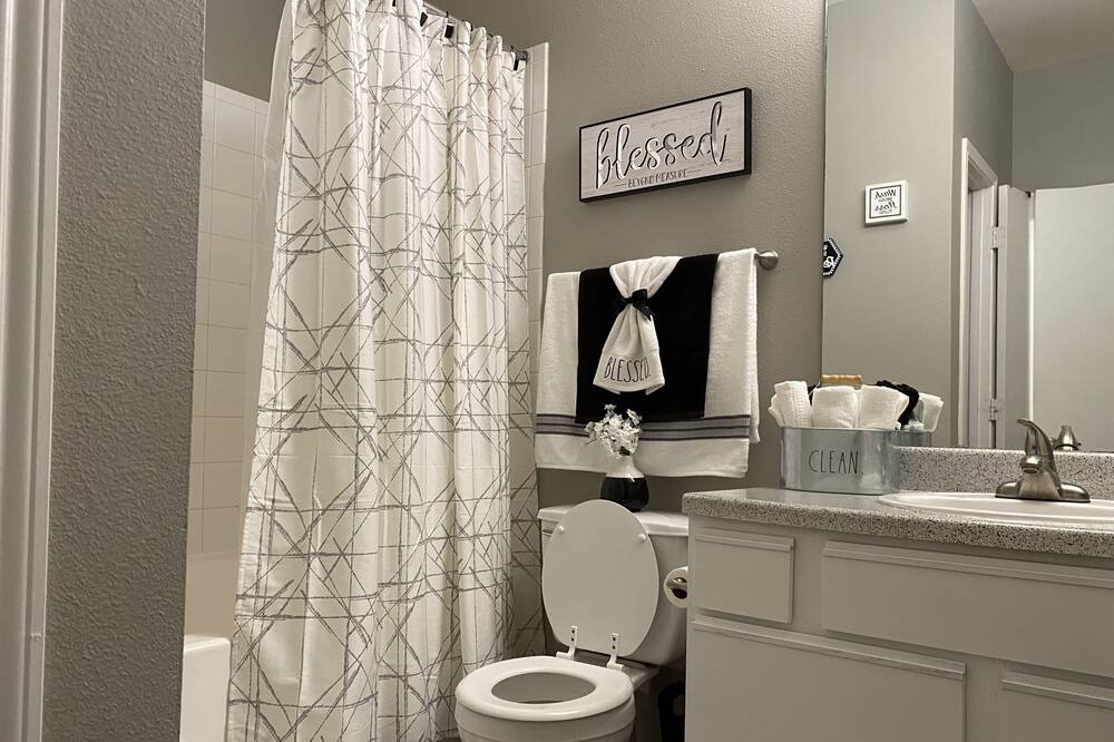 Photo of Bathroom in Texas City