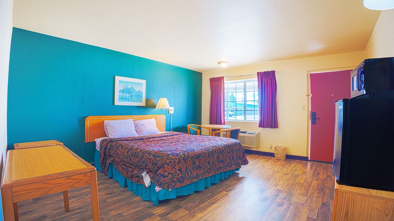 Photo of Bedroom in Lordsburg