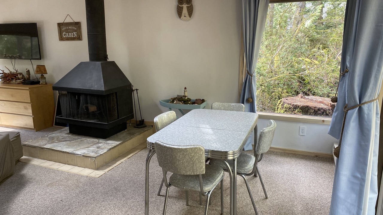 Photo of Others in Burley