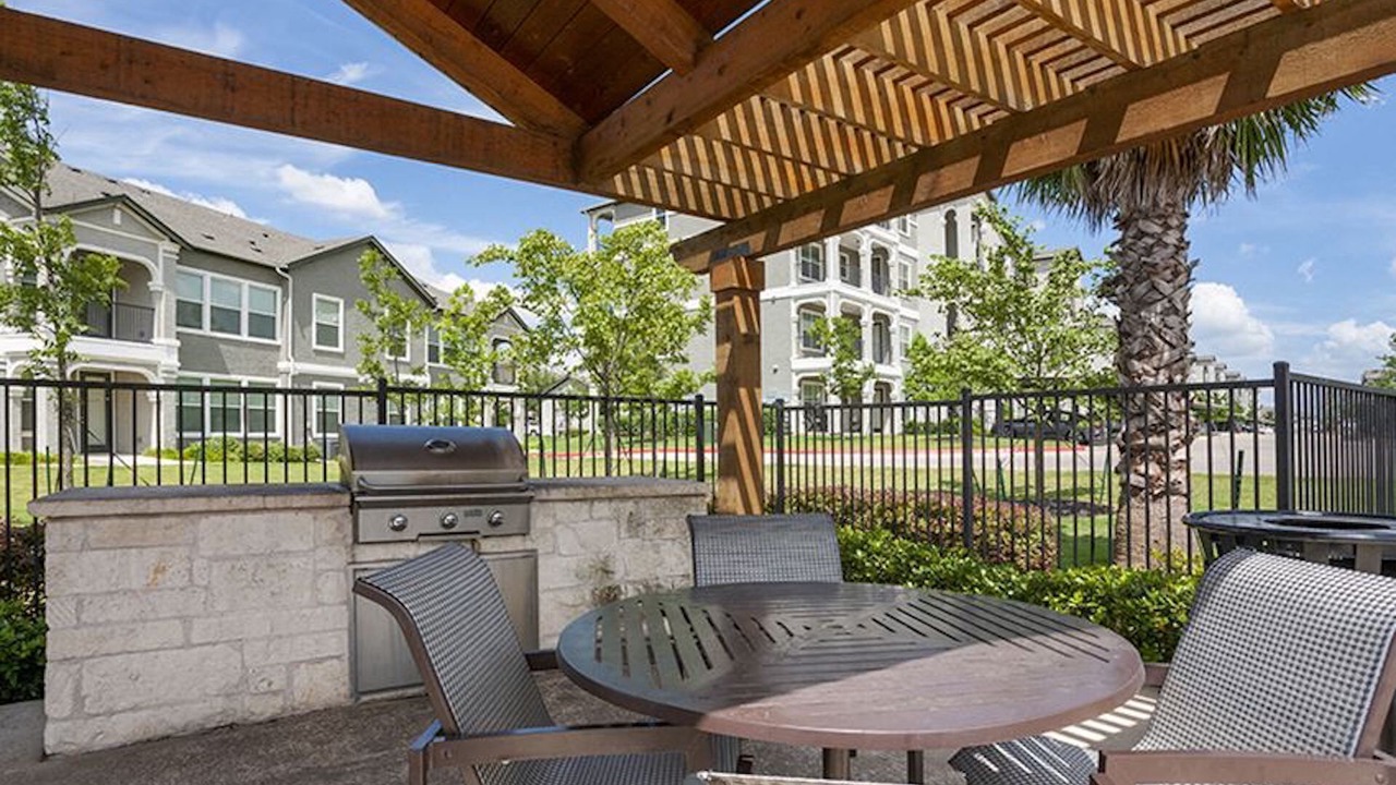 Photo of Outdoor in McNeil