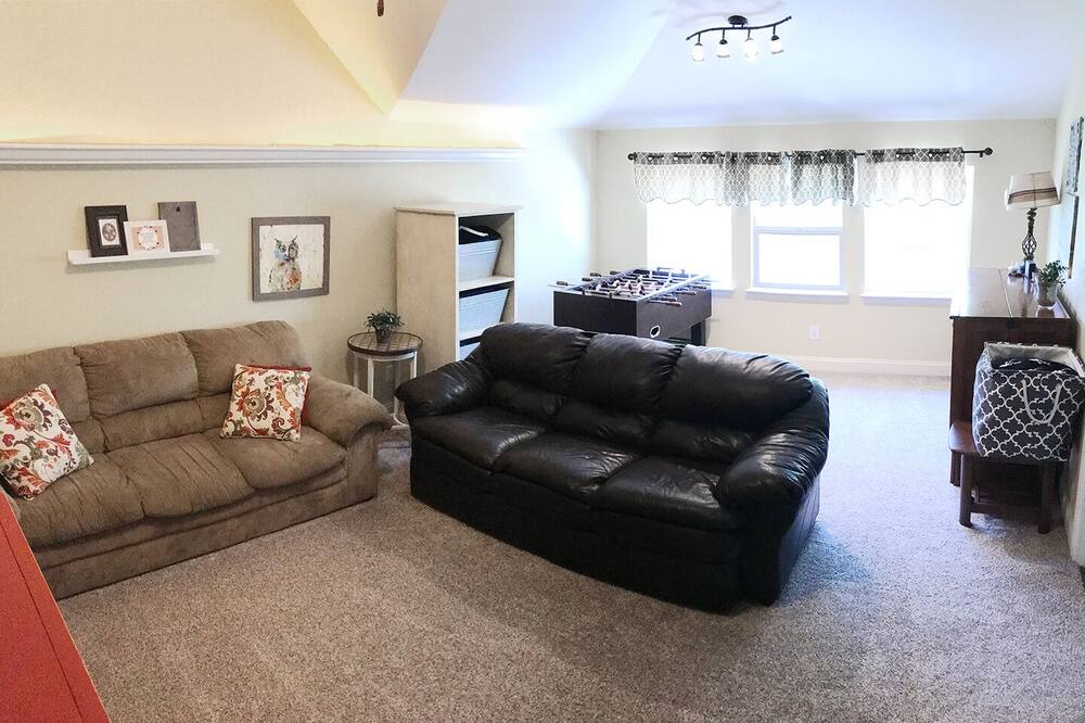 Photo of Livingroom in Sunset