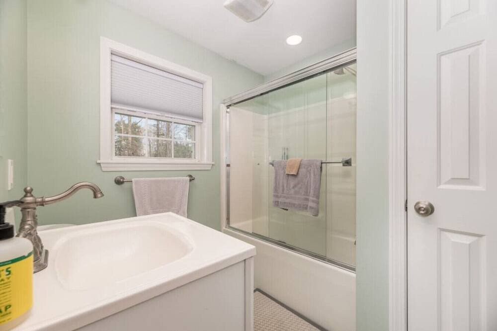 Photo of Others in Holden