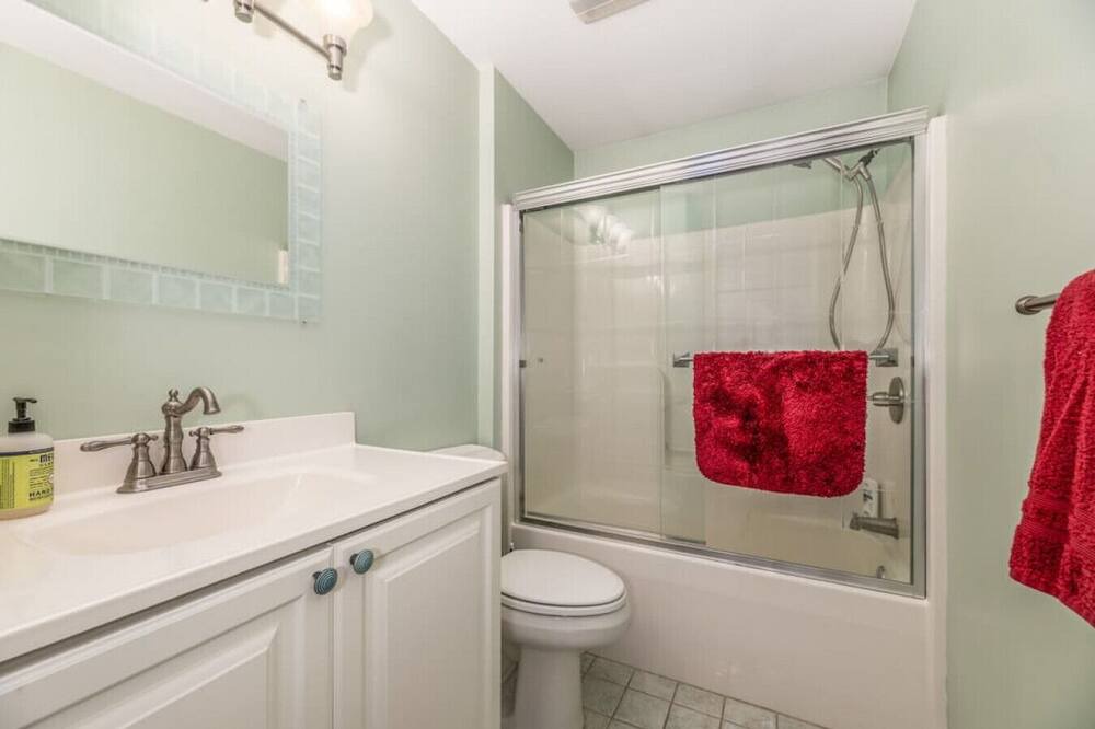 Photo of Others in Holden