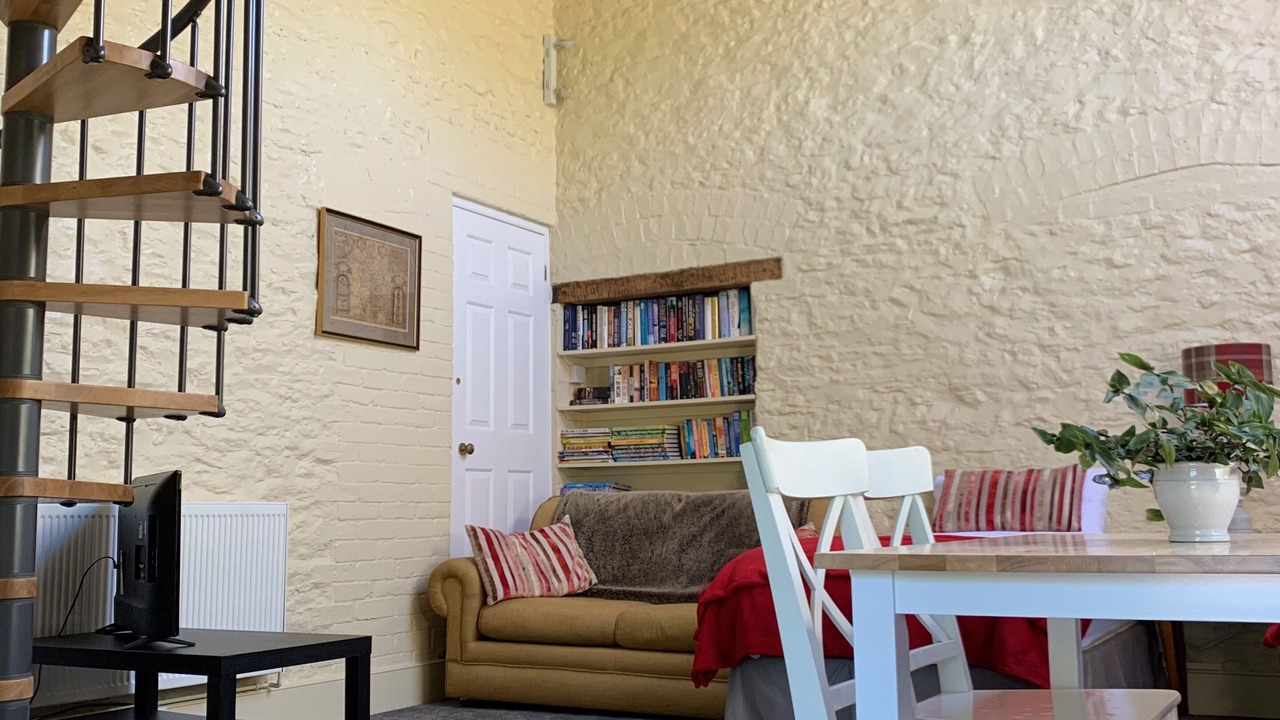 Photo of Bathroom in Farthinghoe