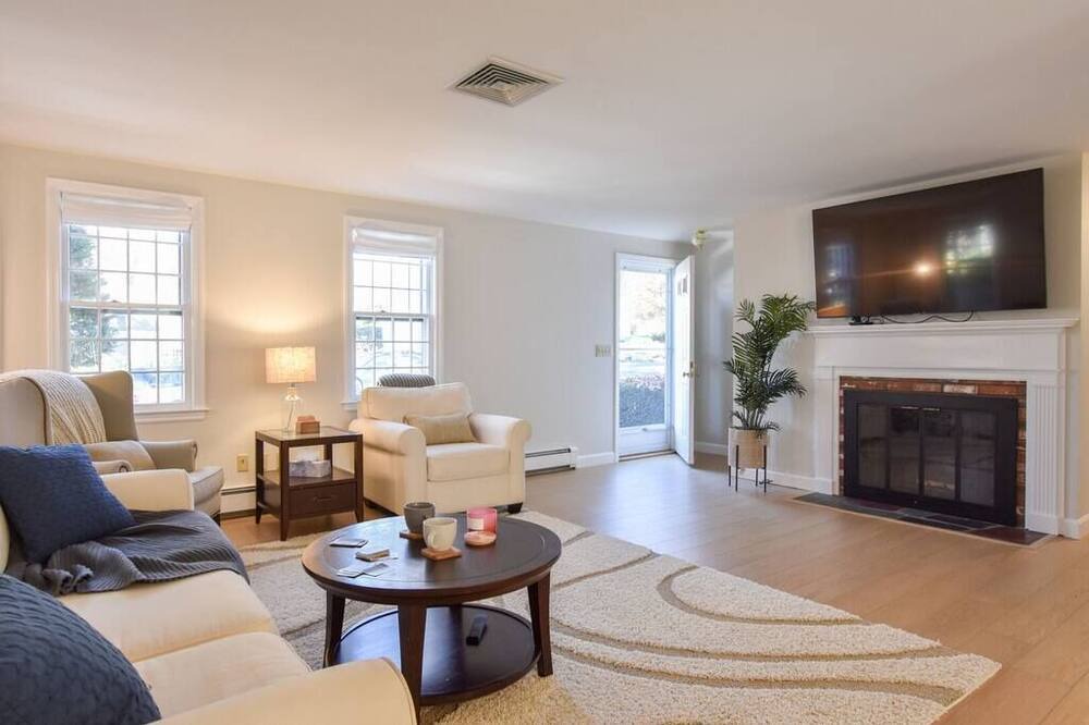 Photo of Others in East Dennis