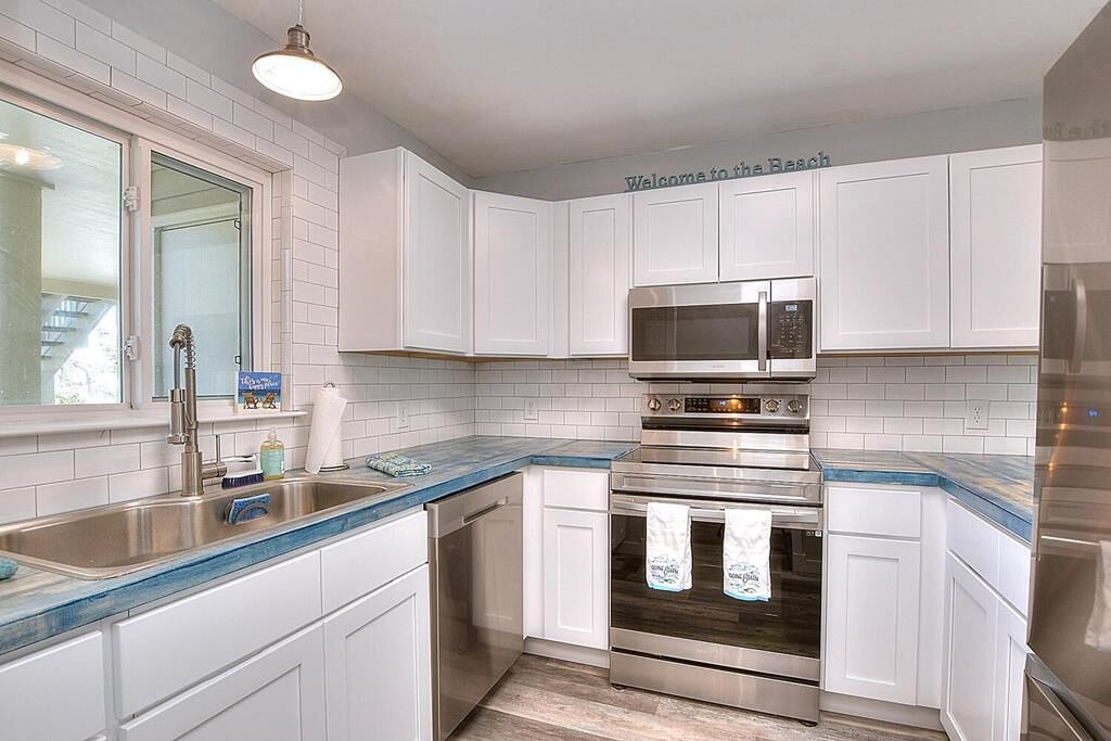 Photo of Kitchen in Caswell Beach