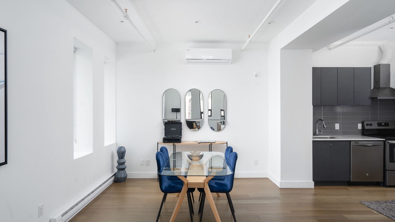 Photo of Kitchen in International District