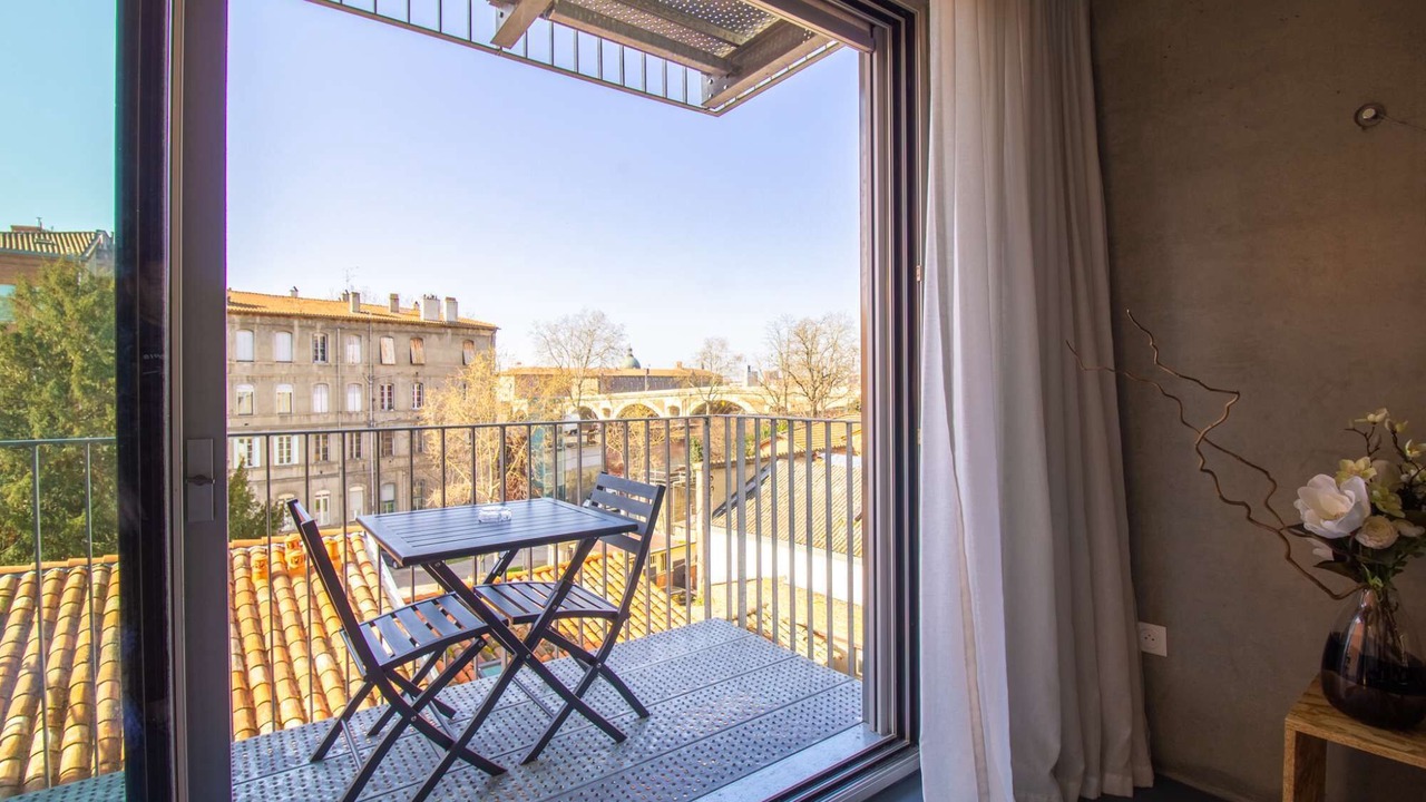 Photo of Outdoor in Carmes