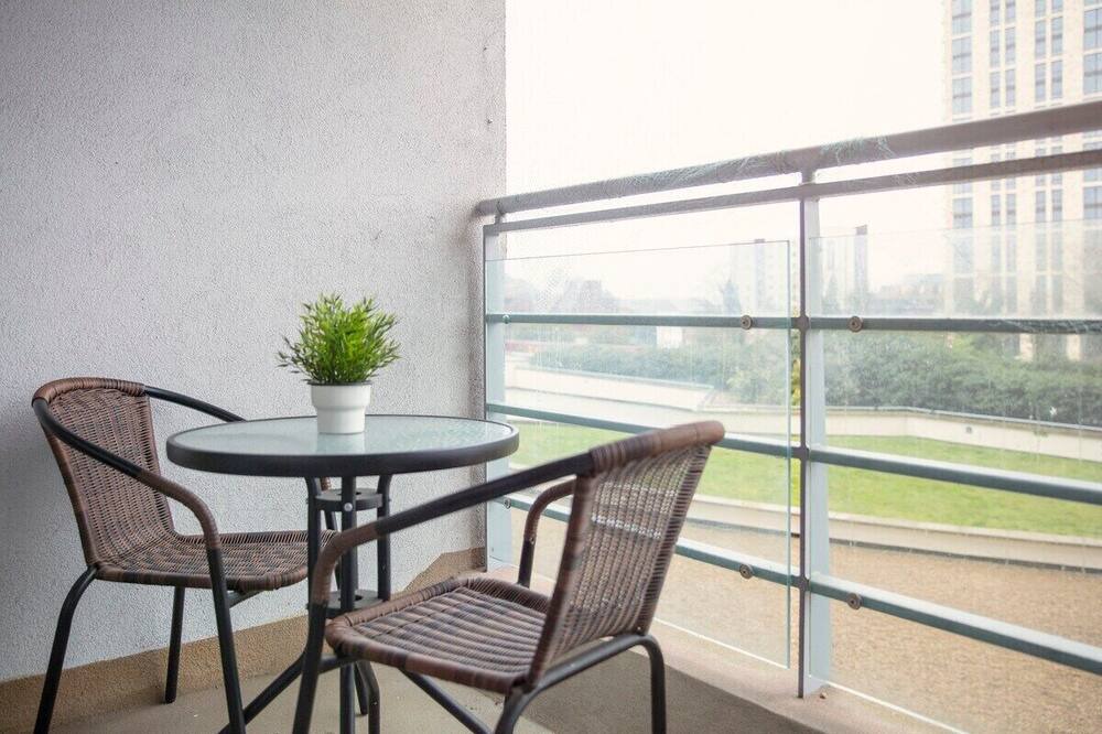 Photo of Patio Balcony in Woking