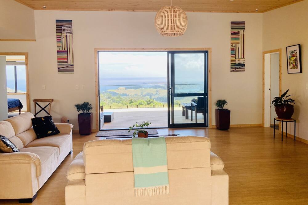 Photo of Livingroom in Kaeo
