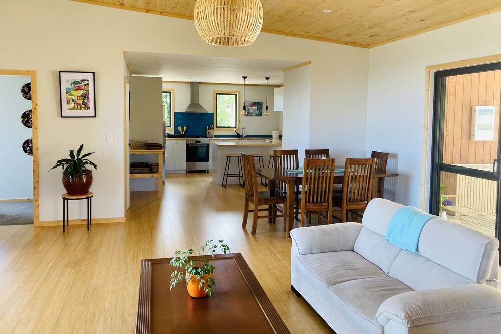 Photo of Livingroom in Kaeo