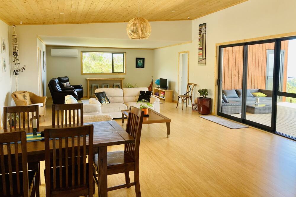 Photo of Livingroom in Kaeo