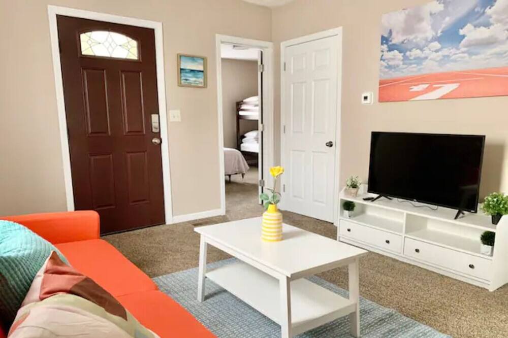 Photo of Livingroom in Franklin