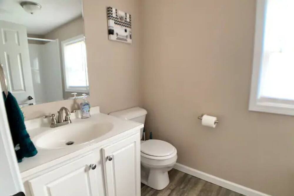 Photo of Bathroom in Franklin