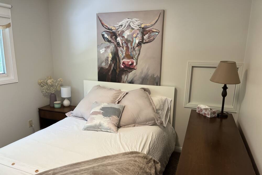 Photo of Bedroom in Rosemount