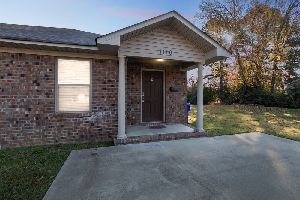 Photo of Outdoor in Conway
