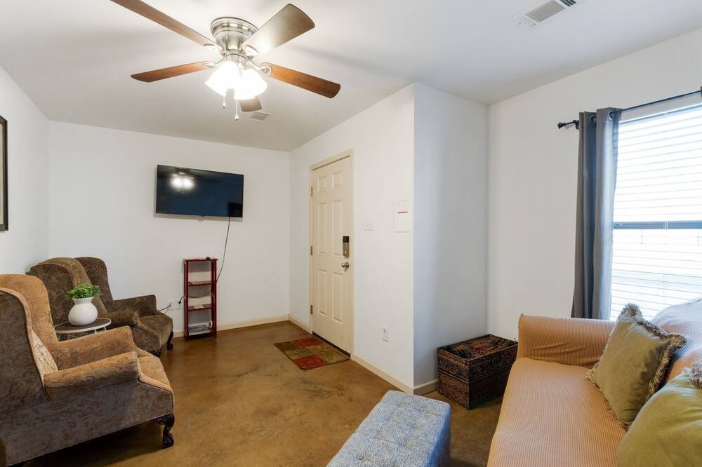 Photo of Bedroom in Conway