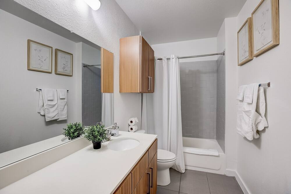 Photo of Bathroom in West Campus