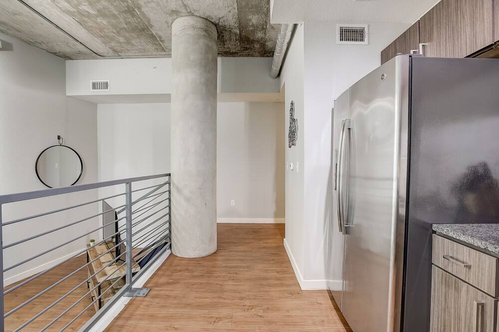Photo of Kitchen in West Campus