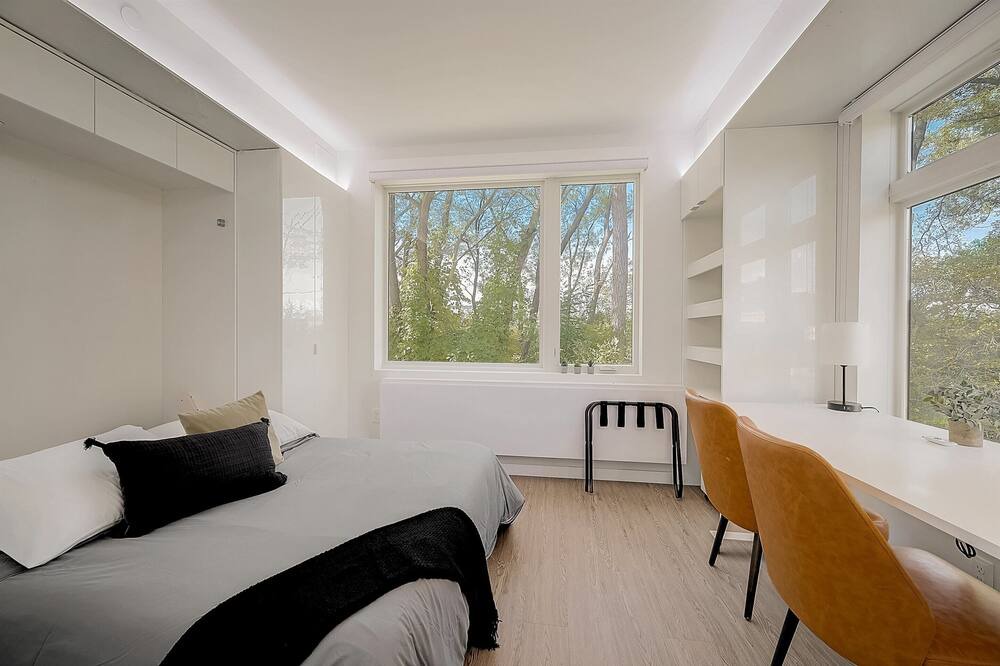 Photo of Livingroom in Tremont
