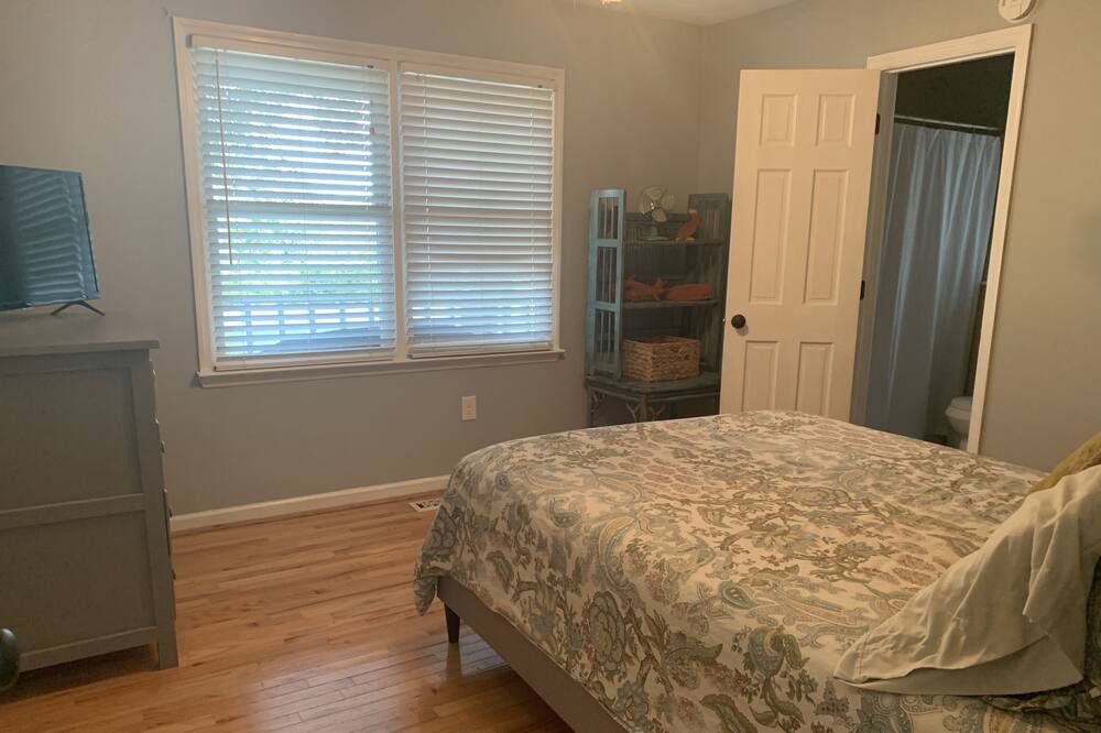 Photo of Bedroom in Jefferson