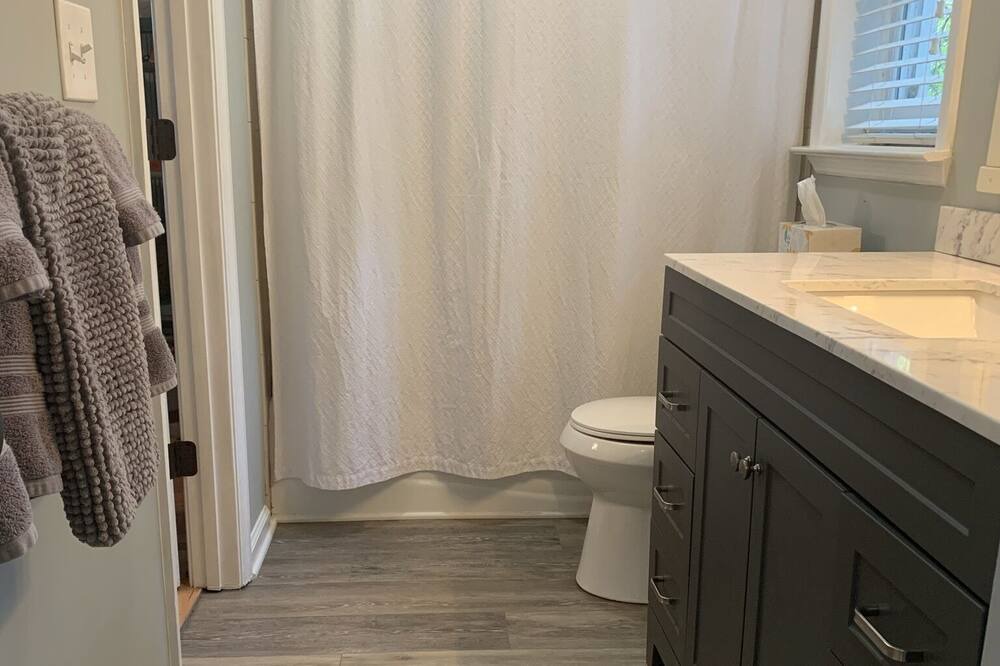 Photo of Bathroom in Jefferson